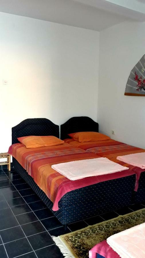 Apartman Tatjana Sutomore Exterior photo