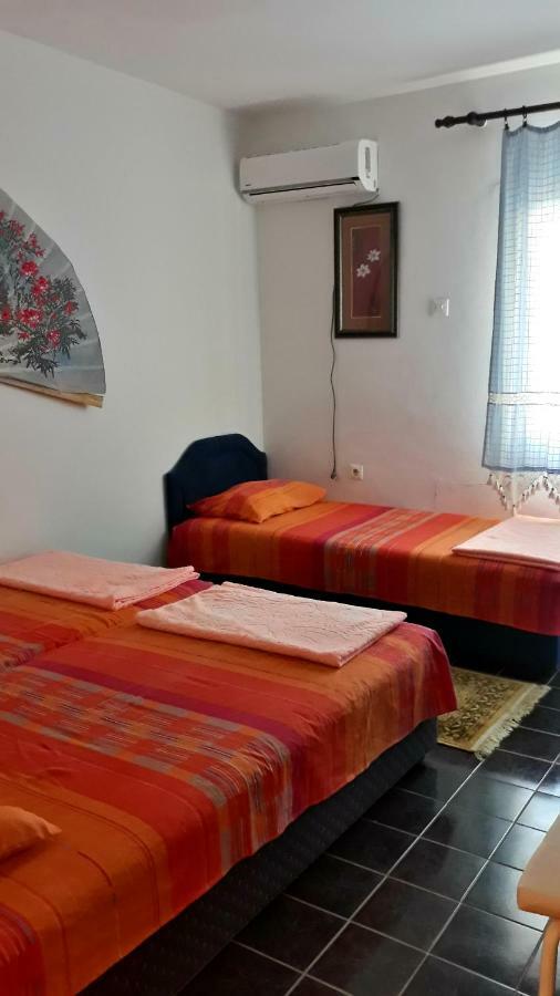 Apartman Tatjana Sutomore Exterior photo
