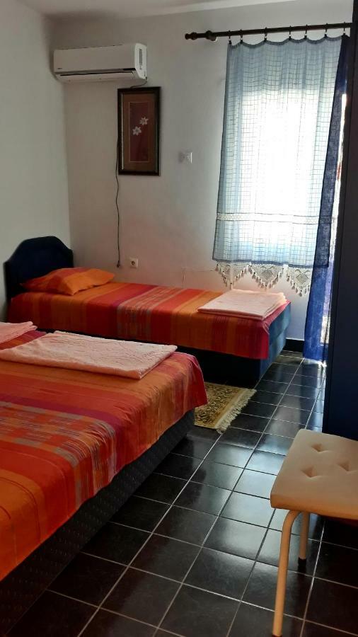Apartman Tatjana Sutomore Exterior photo